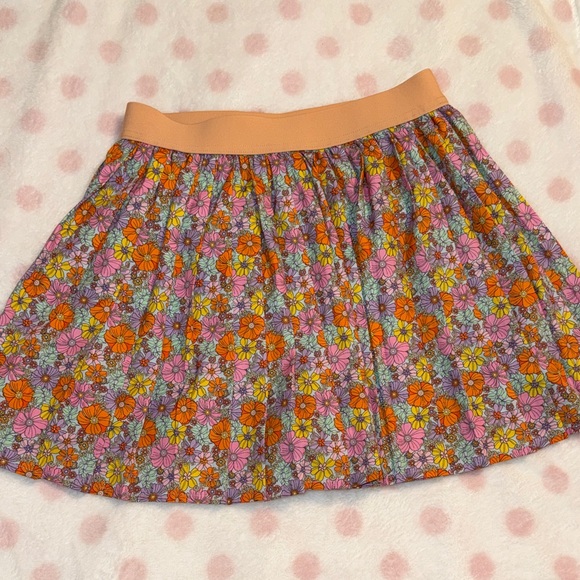 SSYS Lottie Pleated Skort In Retro Floral - Picture 3 of 5